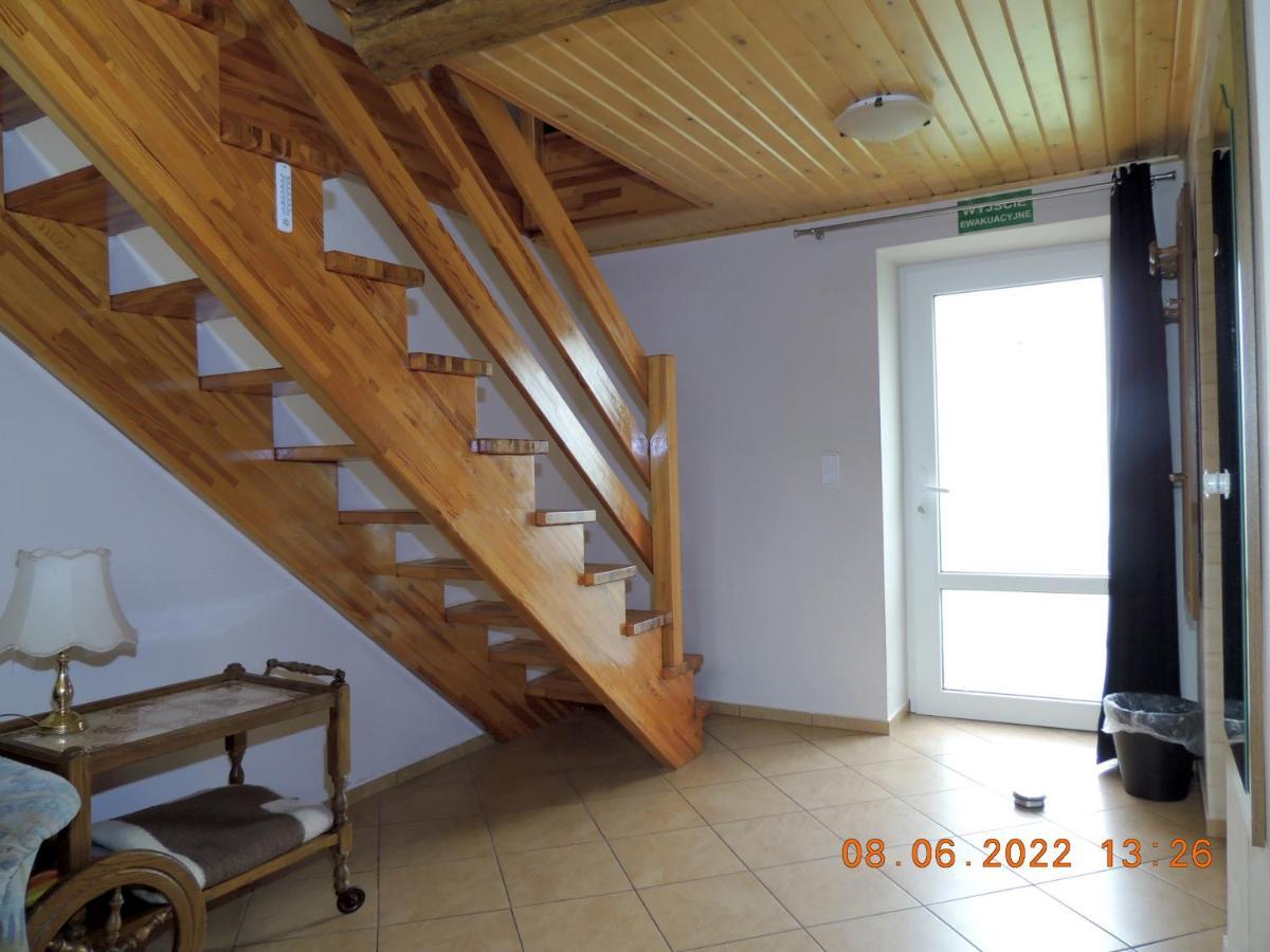 Ferienwohnung Gdzie Diabel Mowi Dobranoc Pisz Exterior foto